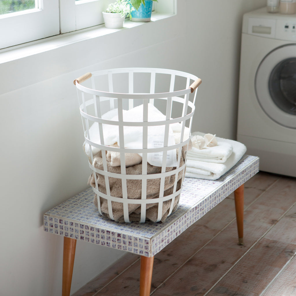 Modern Wire Laundry Hamper with Wooden Handles