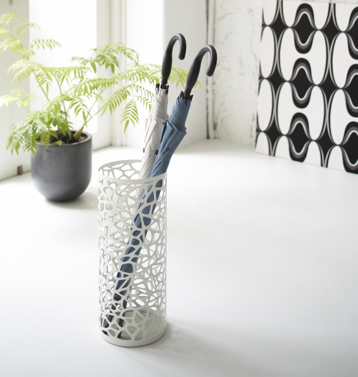 Umbrella Stand - Round - Steel