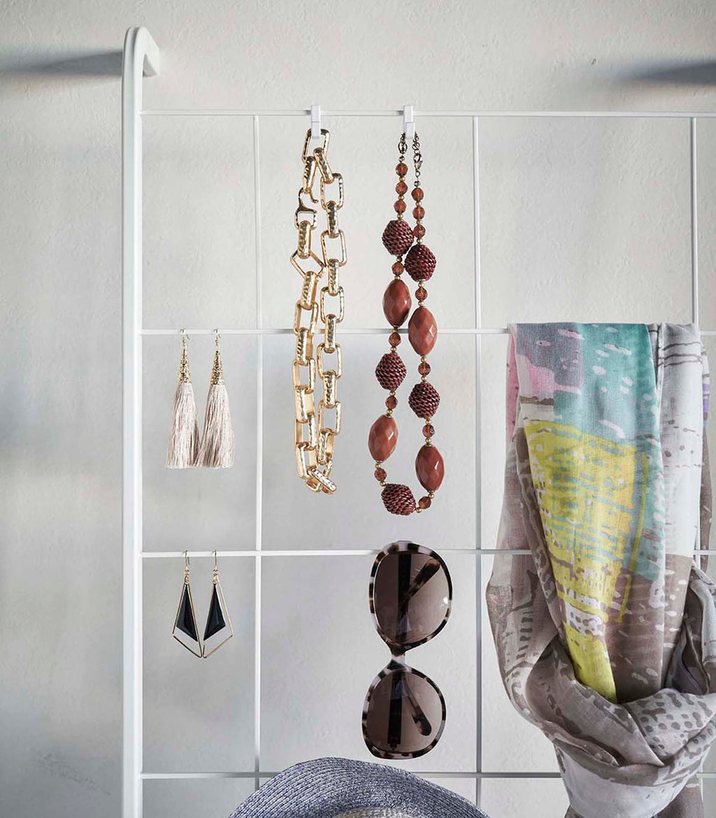 Leaning Ladder with Grid Panel (63" H)  - Steel