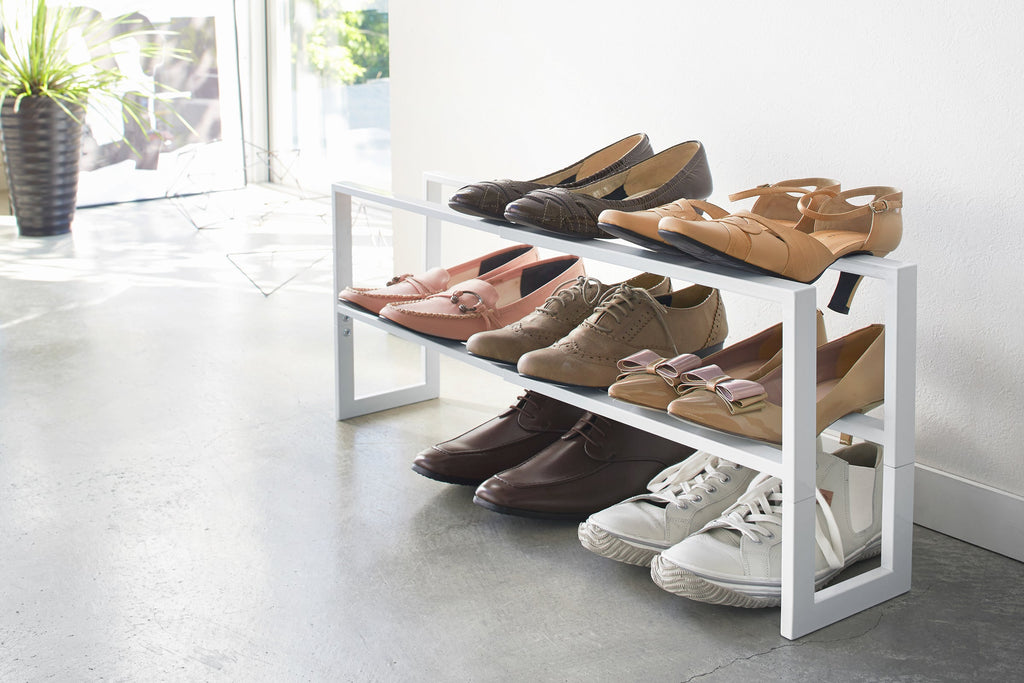 Adjustable Low-Profile Shoe Rack – Single or Two-Tier