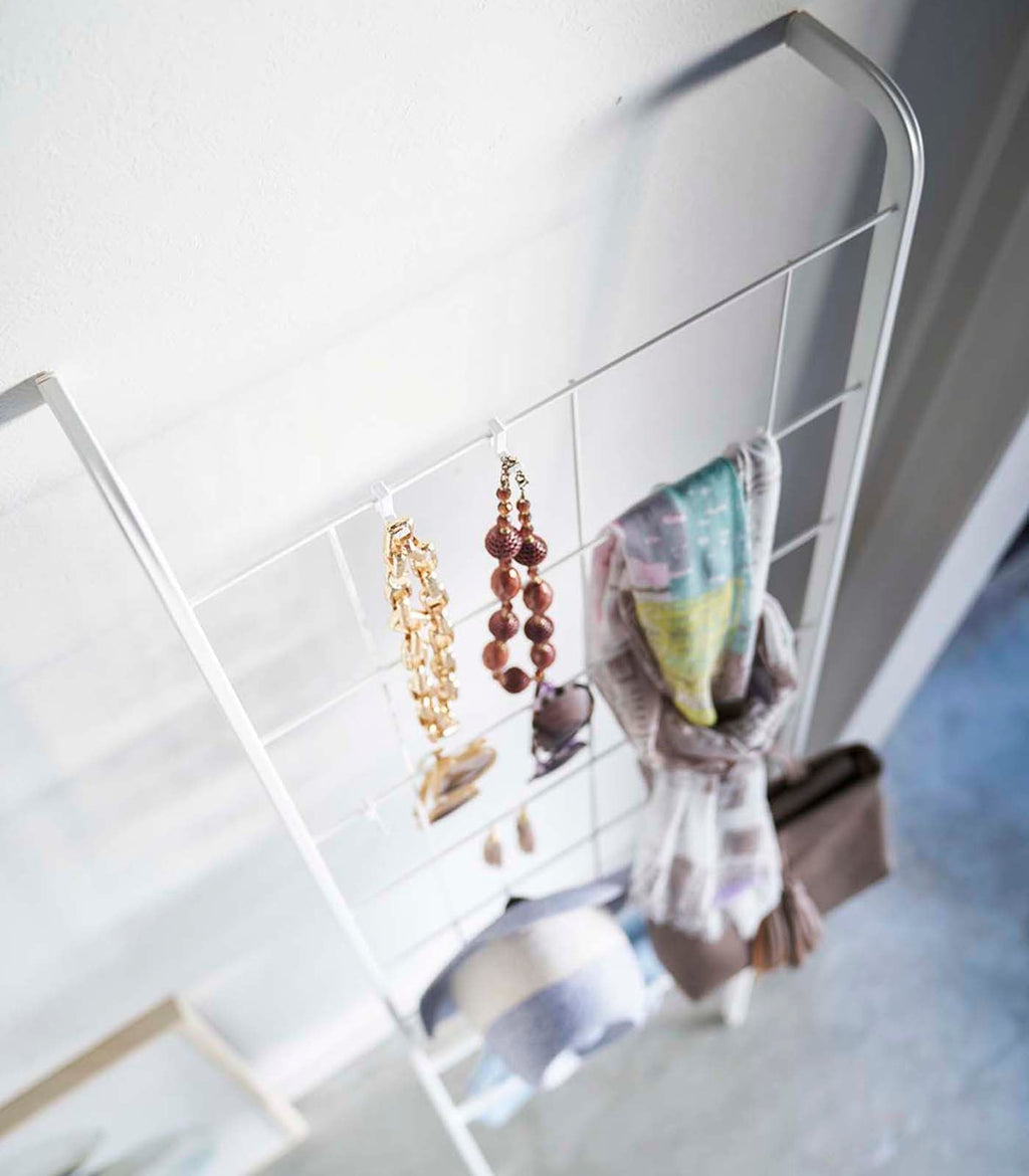 Leaning Ladder with Grid Panel (63" H)  - Steel