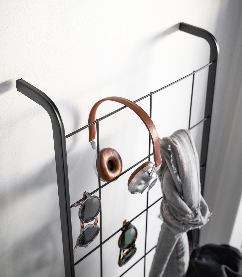 Leaning Ladder with Grid Panel (63" H)  - Steel